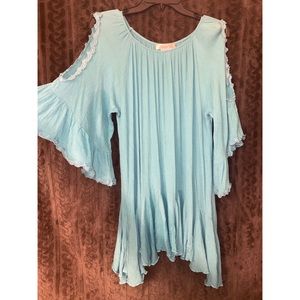 Blue ruffled dress with lace sleeves